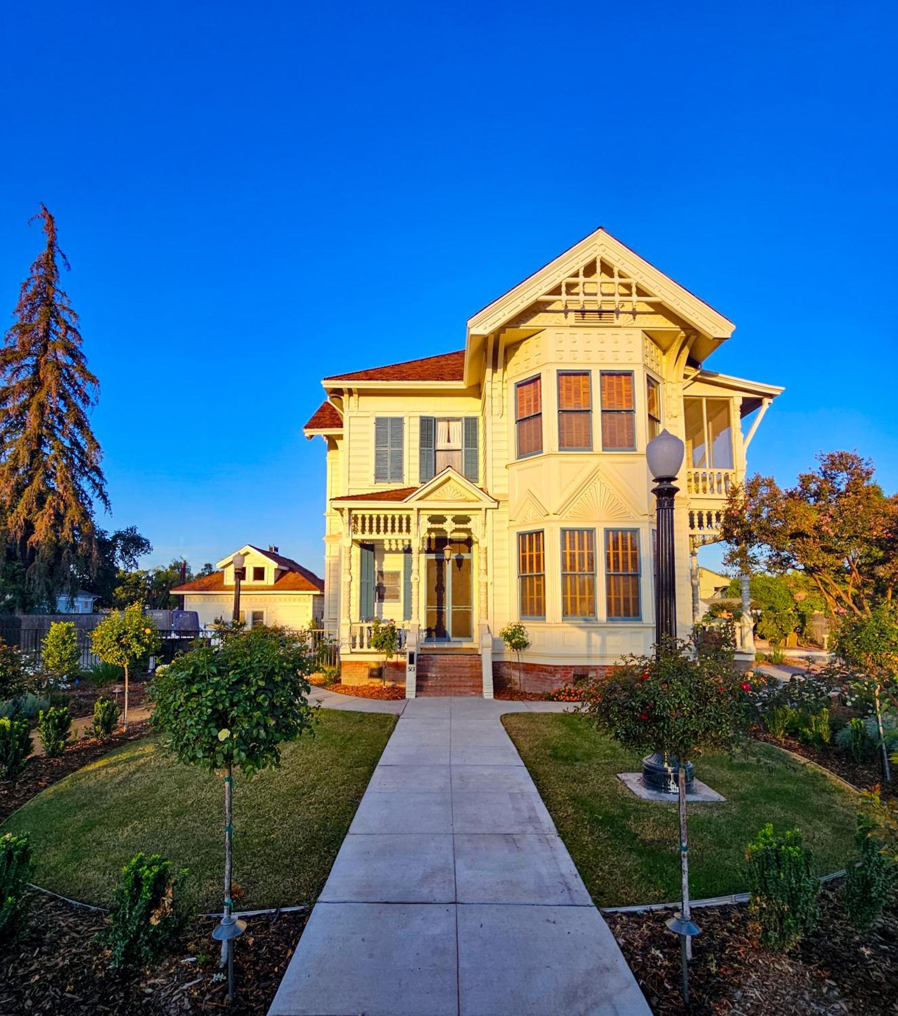 The Jd Hyde Historic Inn Visalia Luaran gambar